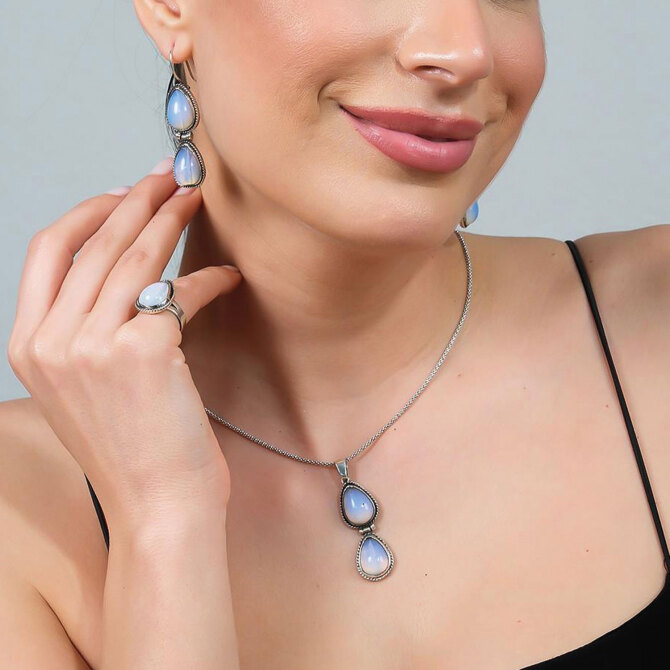  Gümüş Enerji Taşı Opal Kolye Küpe Yüzük Seti - Azure Jewel