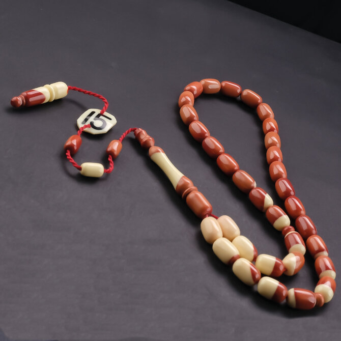 Alkan Usta İşçilik Bilardo Topundan Tesbih 15 Numara Bordo - Tesbihcibaba