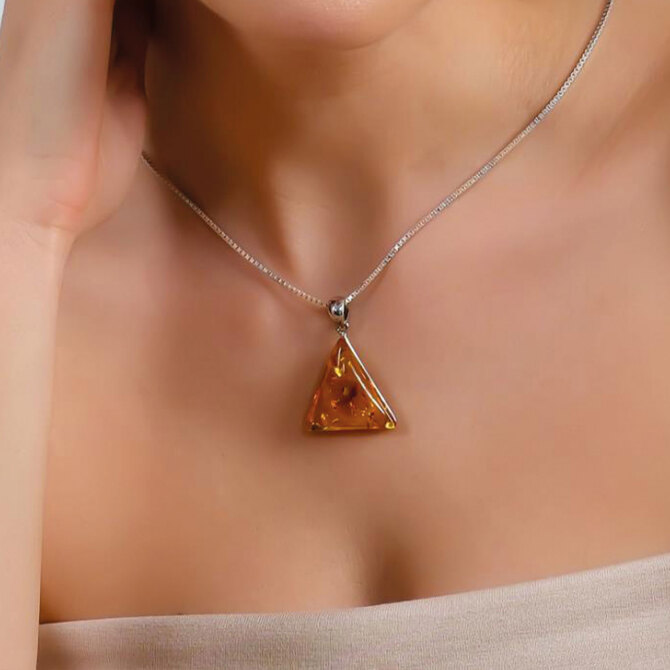 Doğal Fosilli Pramit Damla Kehribar Kolye - Tesbihcibaba