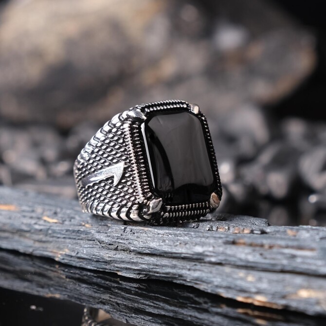 Alif Onyx Stone-set Silver Ring
