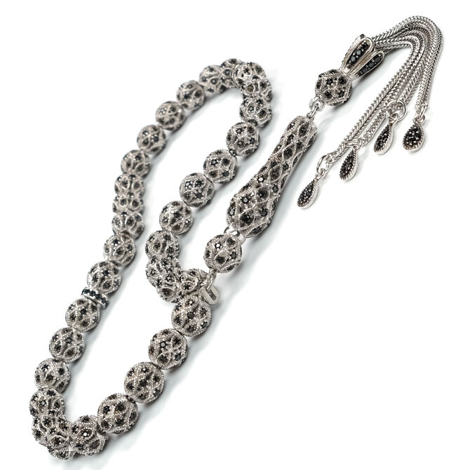 Gümüş İşçilikli Siyah Taş İşlemeli Tesbih - Tesbihcibaba