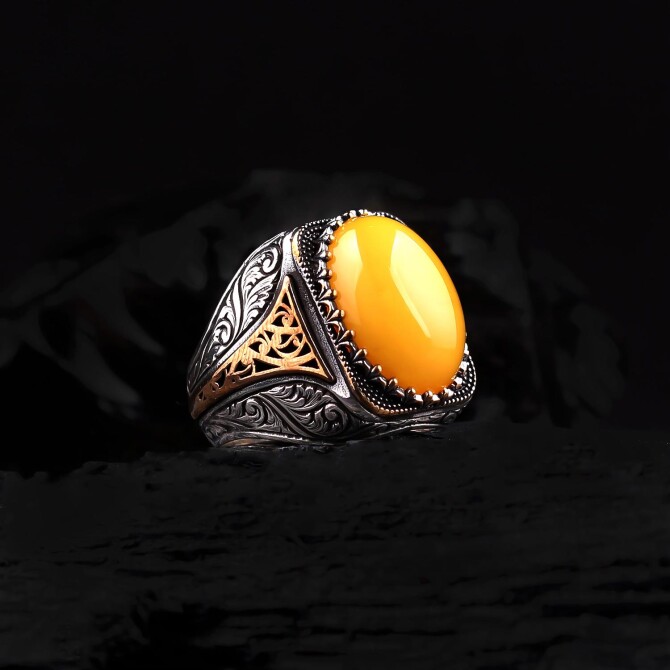 Kalemkar Drop Amber Silver Ring