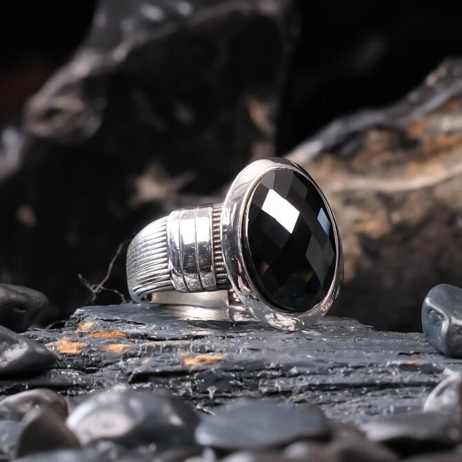 Kristal Kesim Oniks Taşlı Gümüş Yüzük - Tesbihcibaba