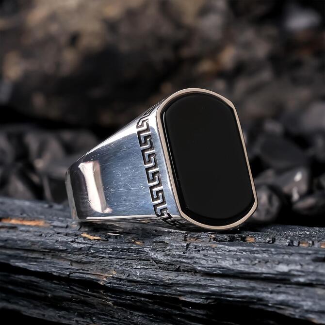 Onyx Stone-set 925 K Men's Silver Ring