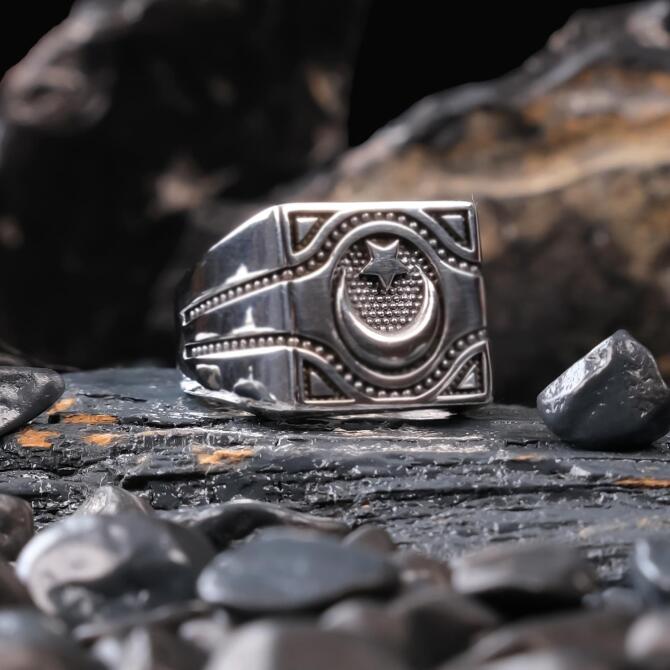 Saf Sancak Gümüş Yüzük - Tesbihcibaba