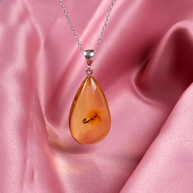 Sinek Fosilli Karayip Damla Kehribar Kadın Kolye - Tesbihcibaba